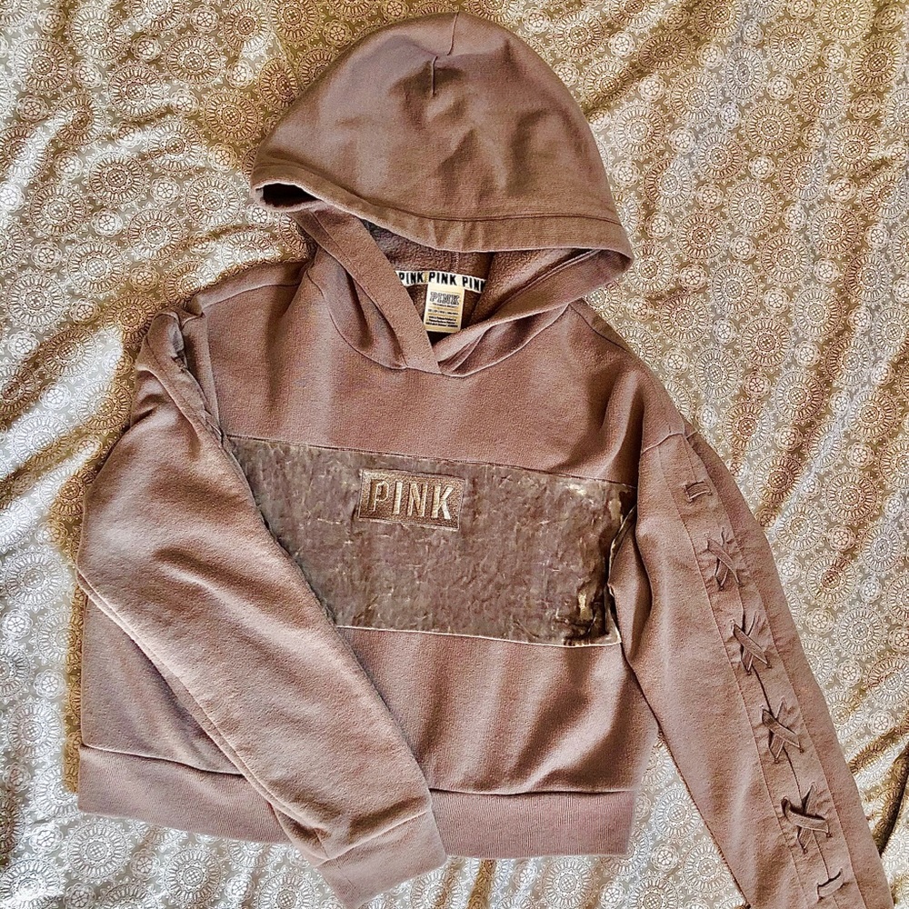 PINK XS crop hoodie 🌸🌺🌼